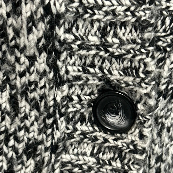 Ann Taylor Loft Women’s Small Cardigan Wool Blend Chunky Cozy Black White - Picture 4 of 12